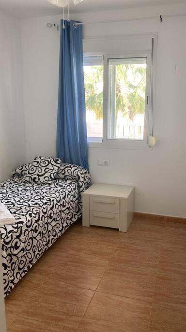 Apartamento A Pie De Playa Con Parking Privado Rota Exterior foto