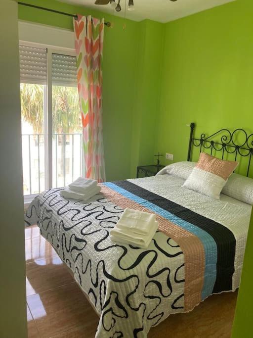 Apartamento A Pie De Playa Con Parking Privado Rota Exterior foto